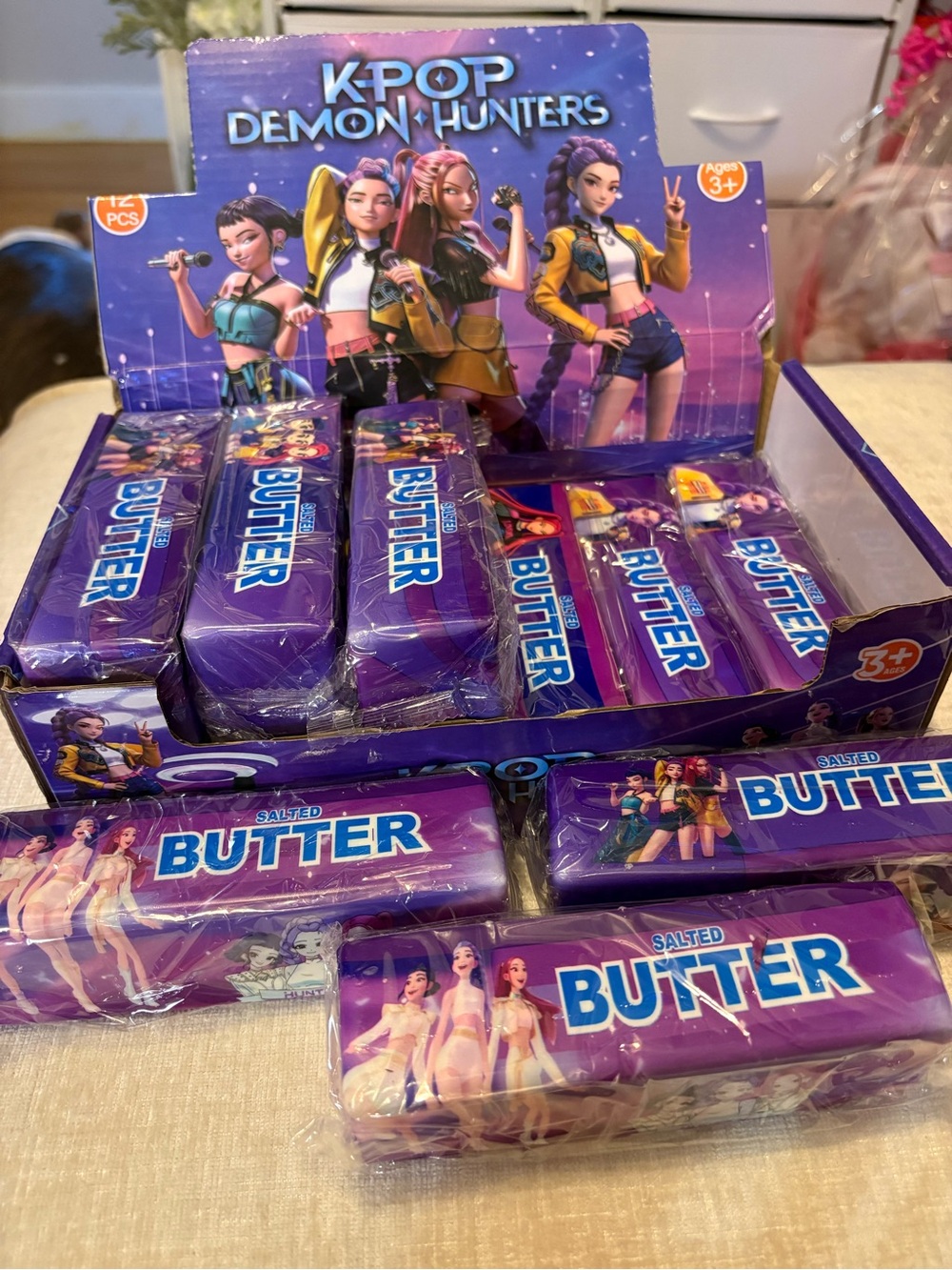Case of 12 kpop demon hunters squishy butter!